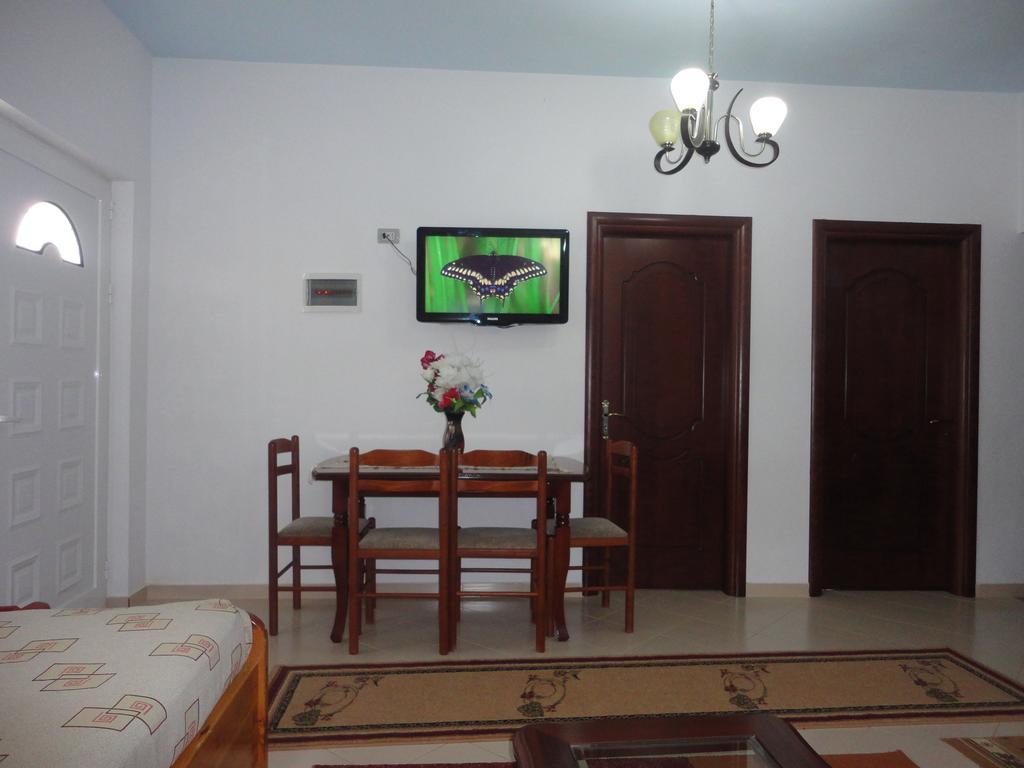 Oruci Apartments Ksamil Ruang foto