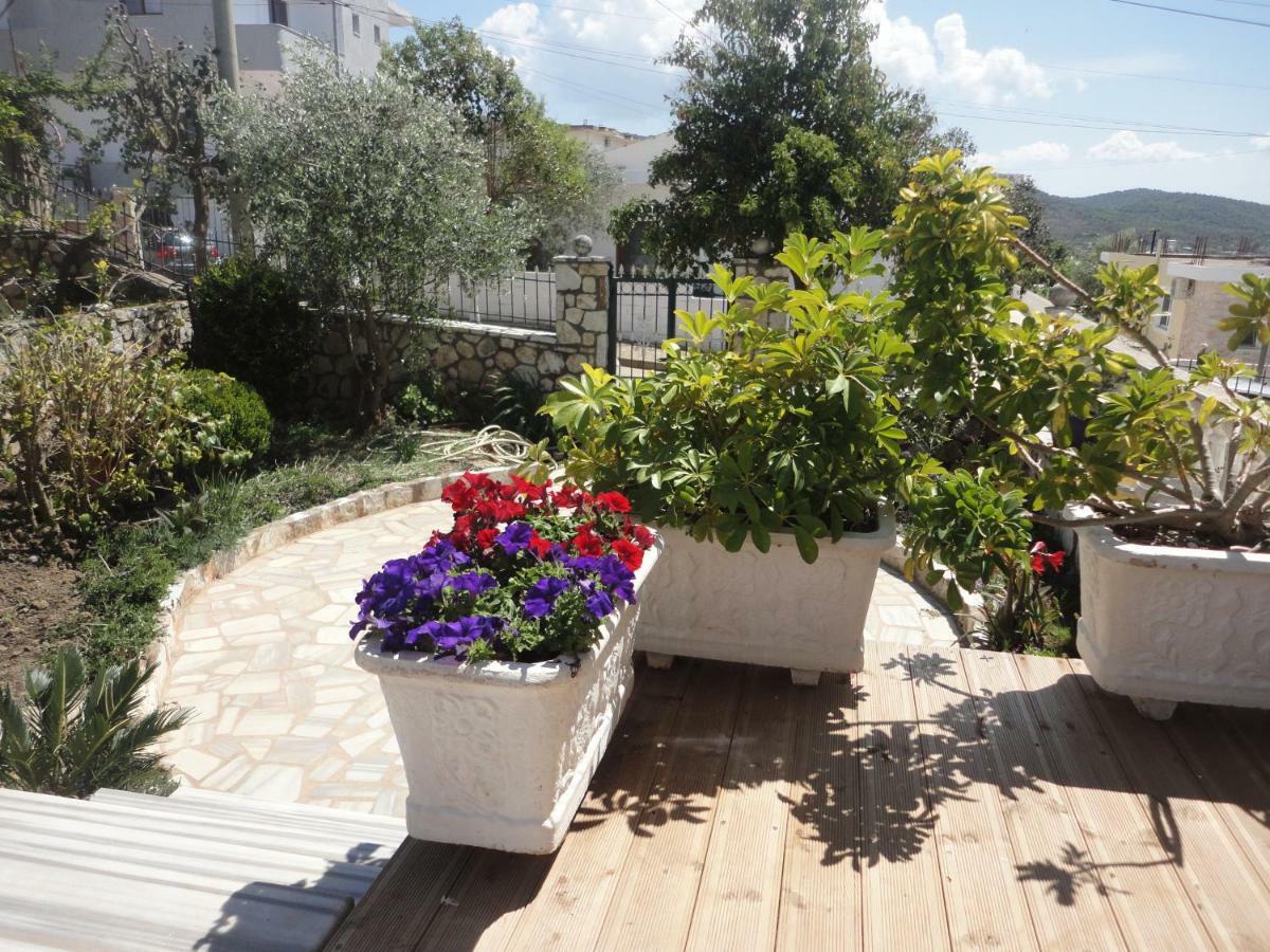 Oruci Apartments Ksamil Bagian luar foto